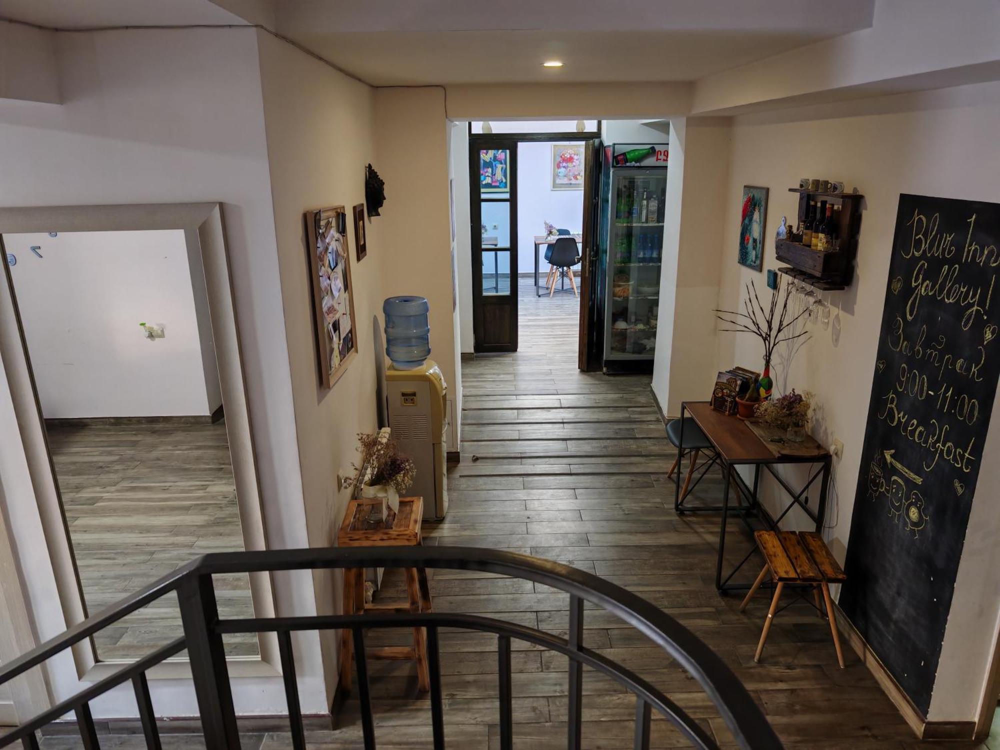 Blur Inn Gallery Yerevan Exterior foto